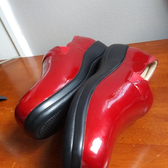 Alegria Keli Work Slip-On by PG LIte sz EU 41  (US 10.5-11) Ruby Red - Picture 2 of 14